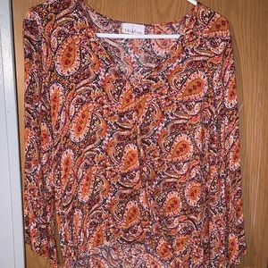 Long sleeve pattern top